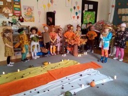 2025-10-22 Jesienna moda u Krasnali